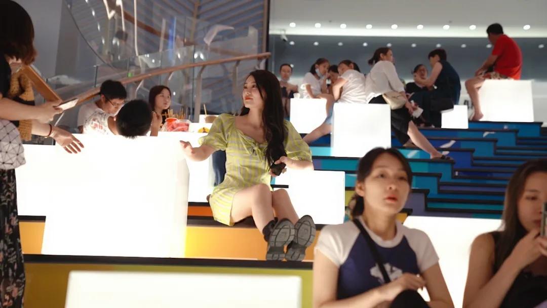 印象城mega游玩,印象城mega有什么好玩的