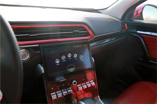 从哈弗M2到哈弗F5看十年间对的年轻人