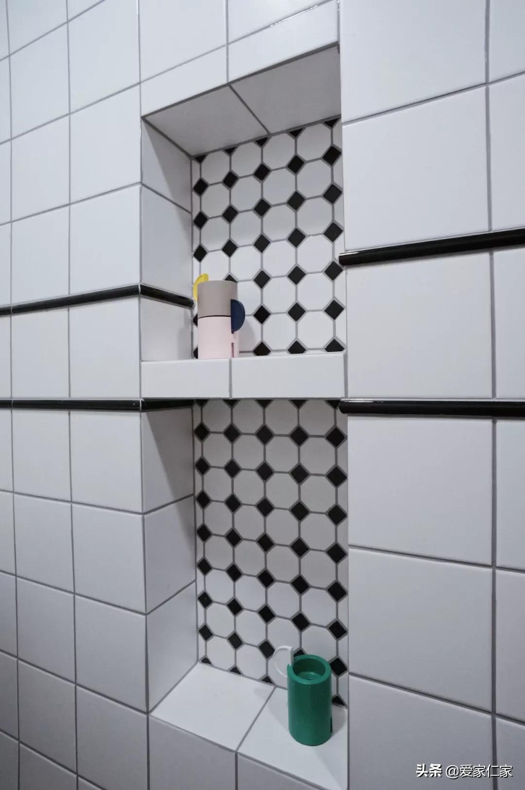 她买下32㎡上海老旧学区房，为女儿打造小桃园，20㎡超舒适大庭院