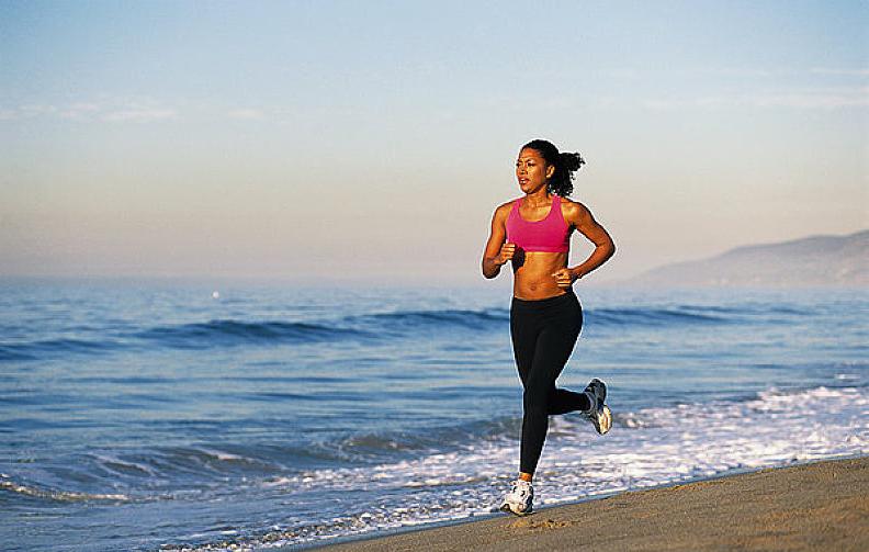 骨折是不是就是断了,骨折断了两根骨头多长时间恢复