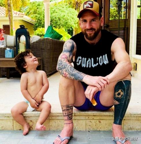 梅西的老婆安东内拉晒好身材,梅西老婆安东内拉身材照