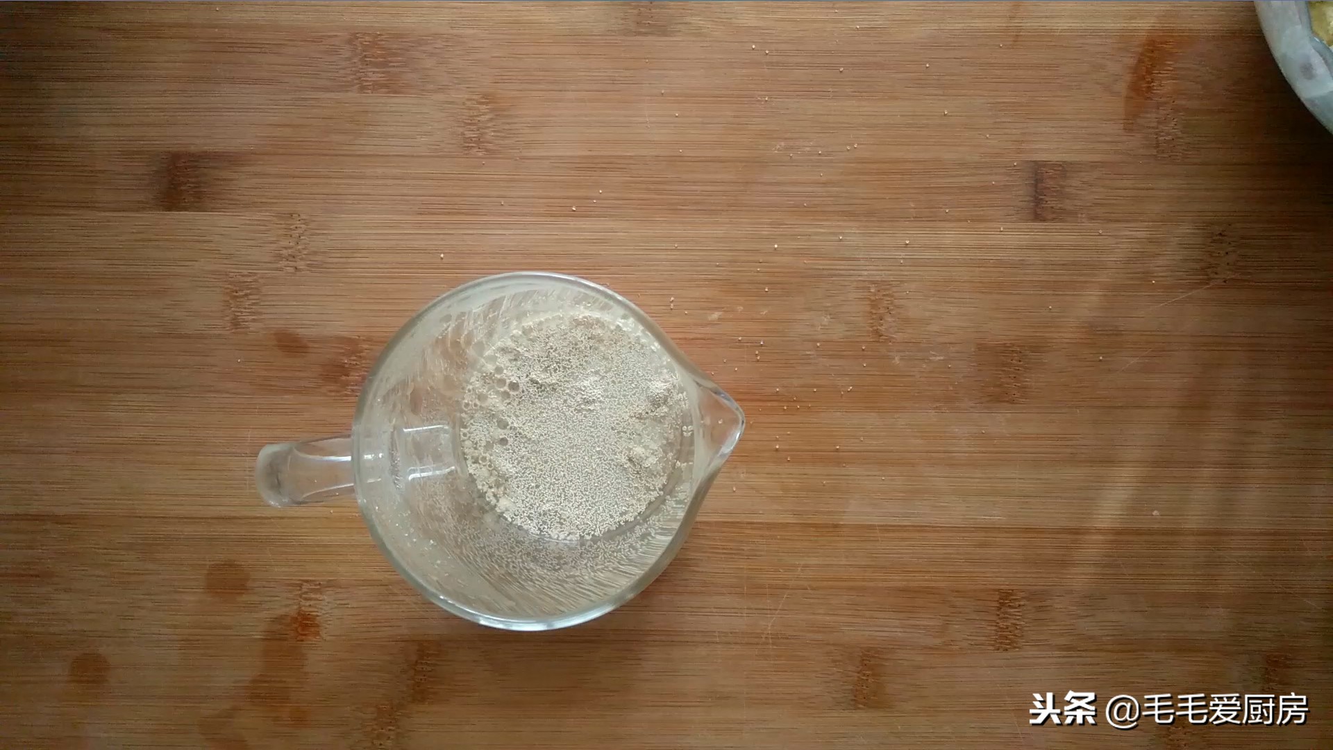 怎么蒸出松软又好吃的发糕,如何蒸发糕让发糕变得美味又好吃