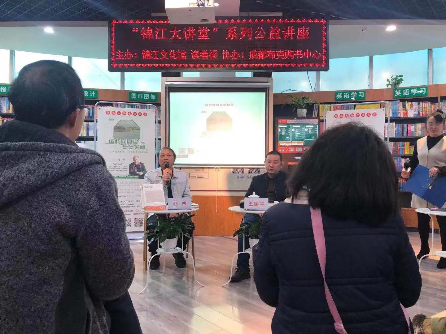 凹凸世界金和格瑞打架对决片段,凹凸vs原神