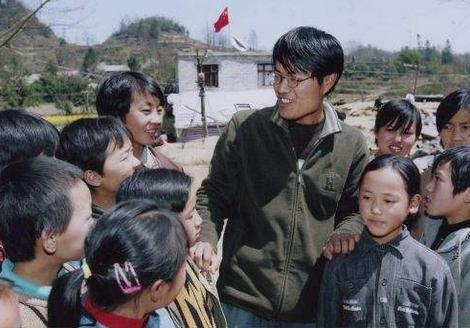 捧红《鬼吹灯》《明朝那些事》的天涯论坛,今摘牌退市彻底凉凉