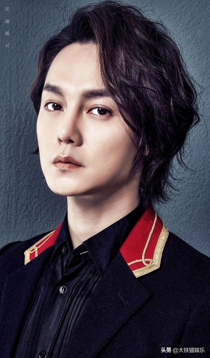 这4位男星的“M唇”太绝了！又妩媚又有脆弱感，真正的亦正亦邪