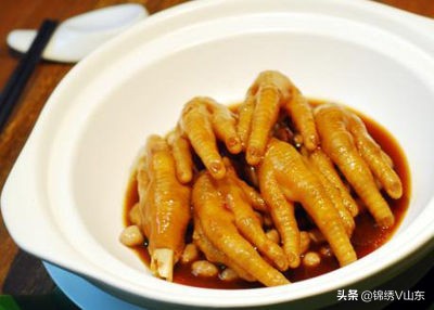 年夜饭爆竹声声团团圆圆,爆竹声声辞旧岁祝大家除夕快乐