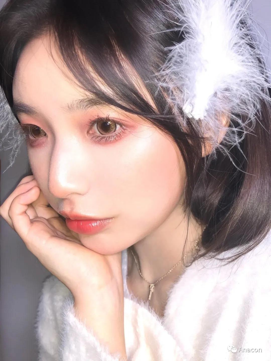 年抛美瞳大直径推荐店铺,moonenleen美瞳银霜灰