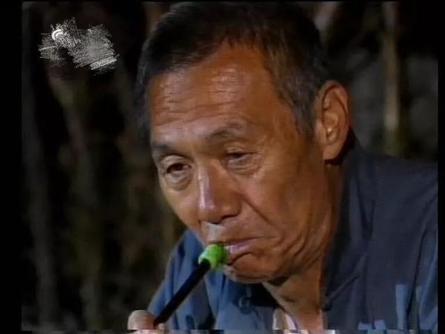 篱笆女人和狗小庚媳妇谁演的,篱笆女人金锁挣钱回家请全家吃饭