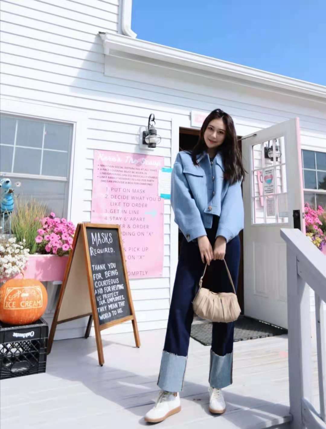 男士牛仔裤搭配什么上衣好看,牛仔裤搭配什么样的上衣好看