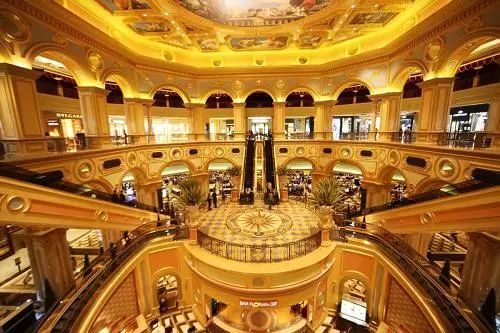 澳门*场赌**凭借什么让人挥金？内地服务业如何向它学习？赵旭州剖析