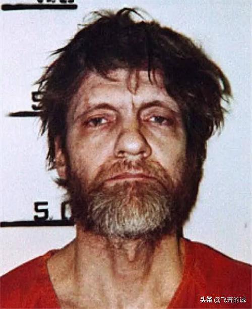 他是“天才杀手”智商超霍金，17年炸遍美国各大高校，风云人生