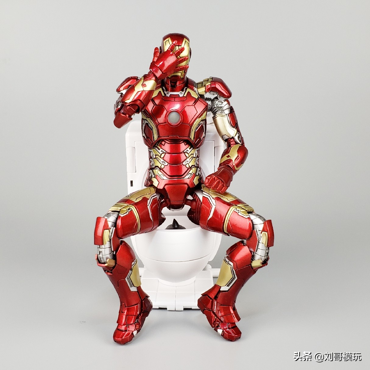 太好玩了！可以变成马桶的玩具你见过吗？