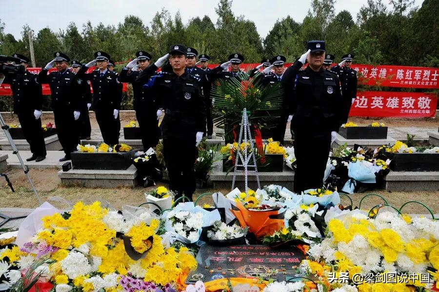 兰州缅怀革命烈士传承民族精神,兰州缅怀先烈