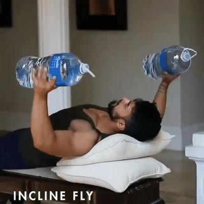 在家练胸肌腹肌和手臂,在家练胸肌3个动作