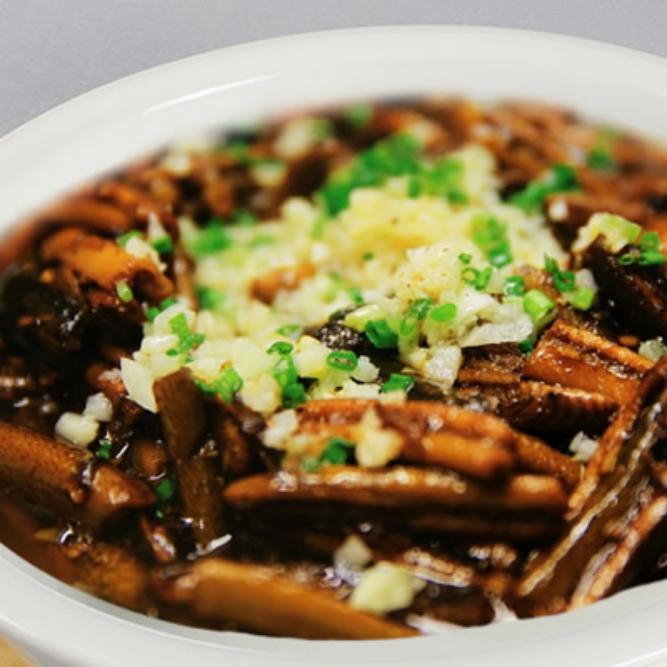 失传黄鳝做法,湖北名菜泡蒸鳝鱼