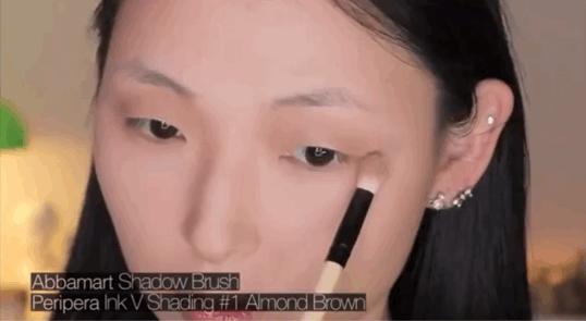 为什么感觉自己妆淡更好看,为什么感觉自己的妆上镜不好看