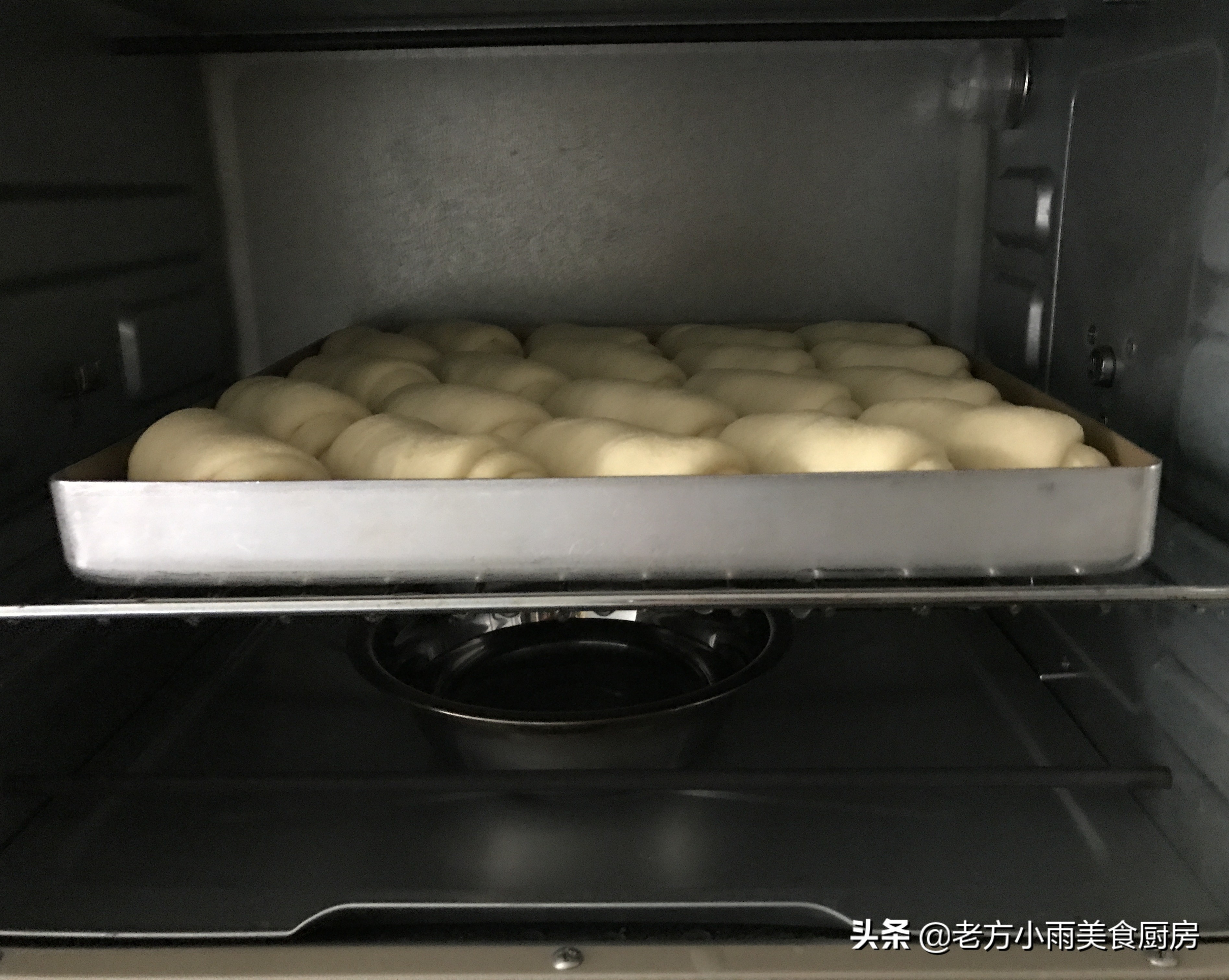 不用二次发酵的面包的做法,不用放黄油的面包卷