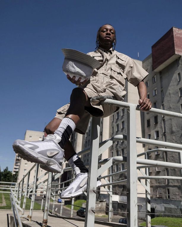 最性感的潮牌为什么是它？MISBHV来啦，全球女生都喜欢它的不乖风