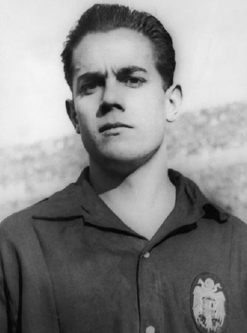 世界足球最伟大的十个球员,史上最伟大的100名足球运动员