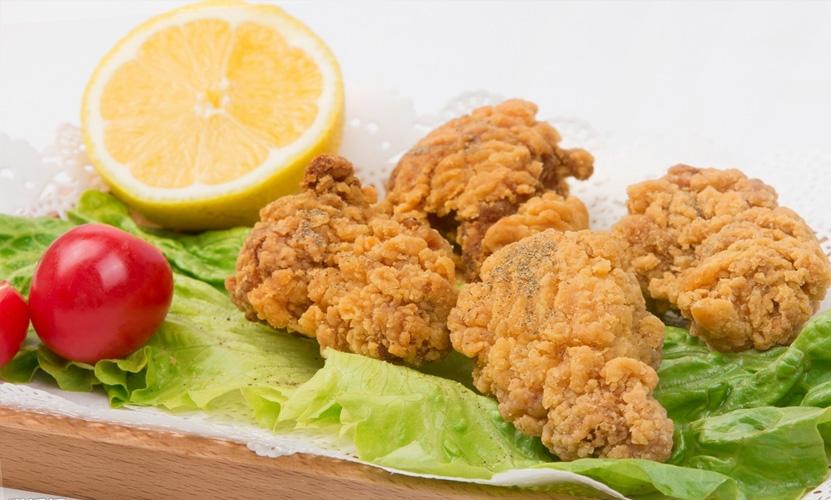 驾车犯困三招见奇效,开车犯困别硬撑解乏交警有妙招