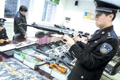 仿枪和正规枪区别,仿枪和正规枪有什么不同