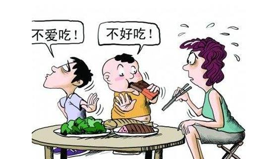 老人不吃饭能强行喂饭吗,宝宝不吃饭要强行喂饭吗