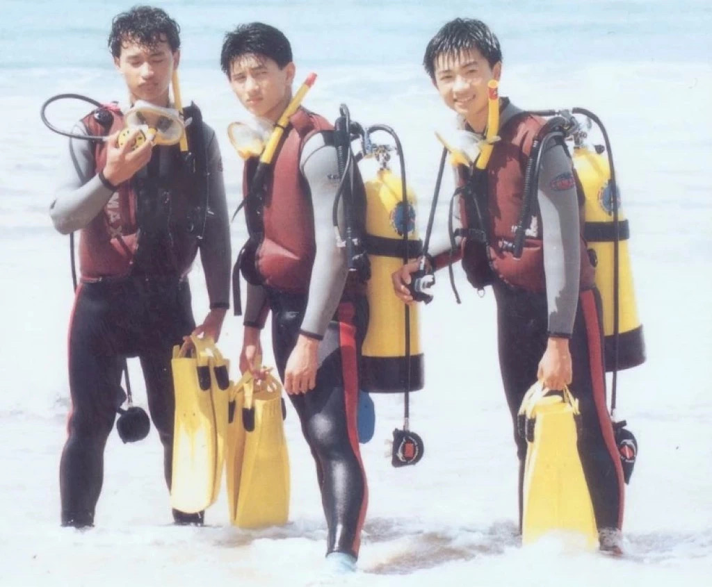 小虎队故事经历,小虎队的故事