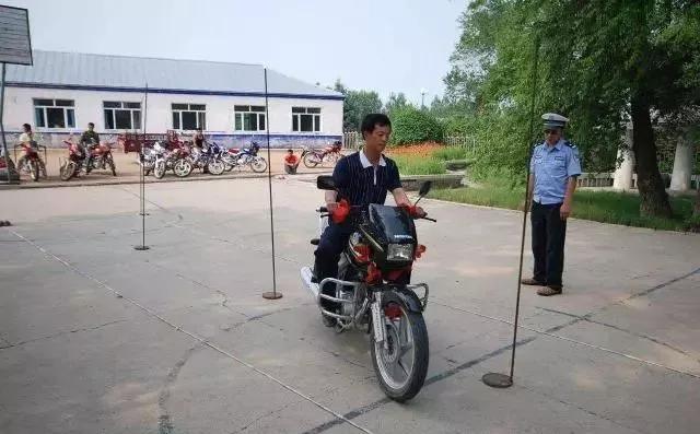 外地考摩托车驾照回老家能上牌吗,考取摩托车驾驶证需要哪些流程