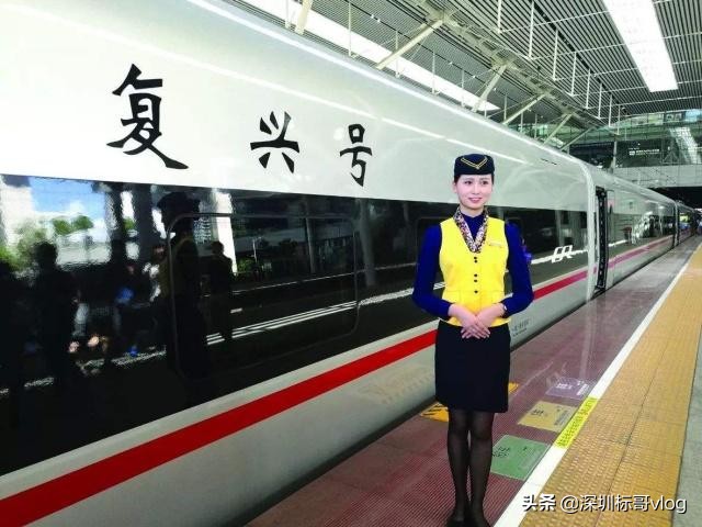 和谐号和中国复兴号,和谐号和复兴号高铁视频