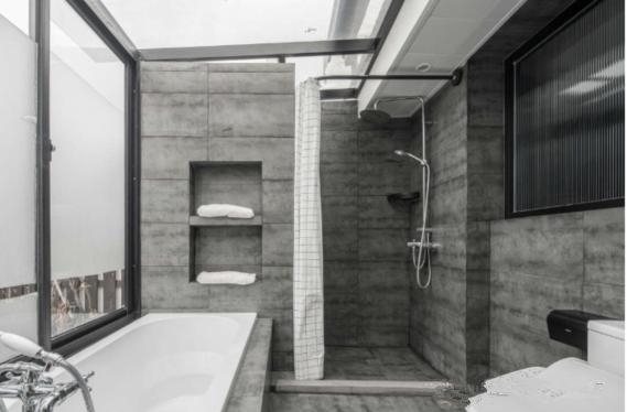 顶楼复式不能买？看完她家后，我坚定了自己的想法，买房不纠结了