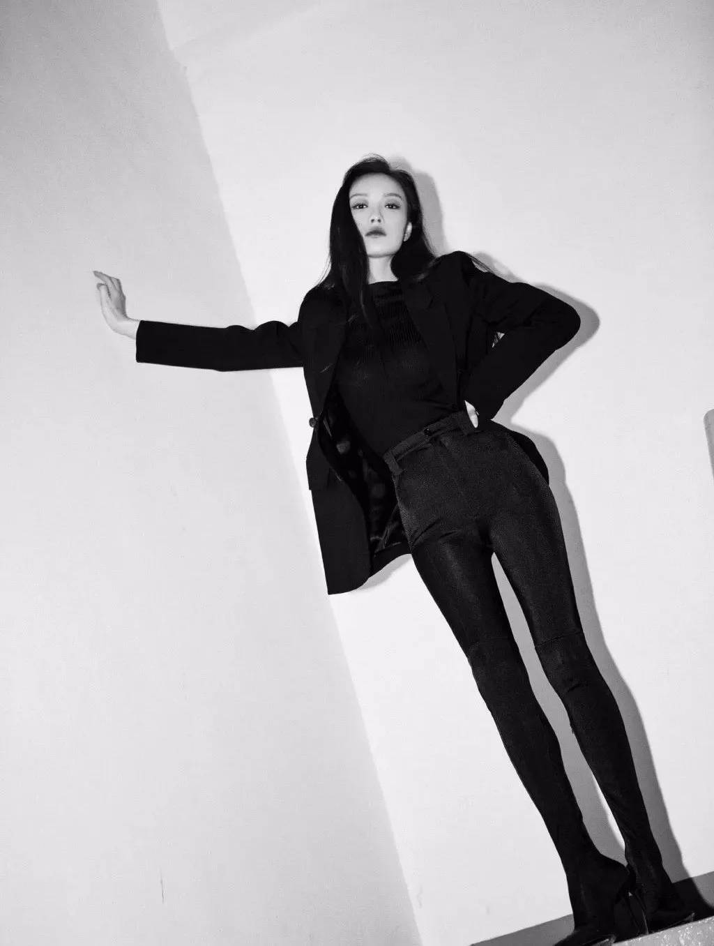 打底袜怎么挑,打底袜怎么挑选搭配才能摆脱俗气