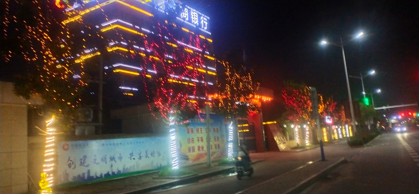 开一家小型便利店大概需要多少钱,开家80平左右的便利店需要多少钱