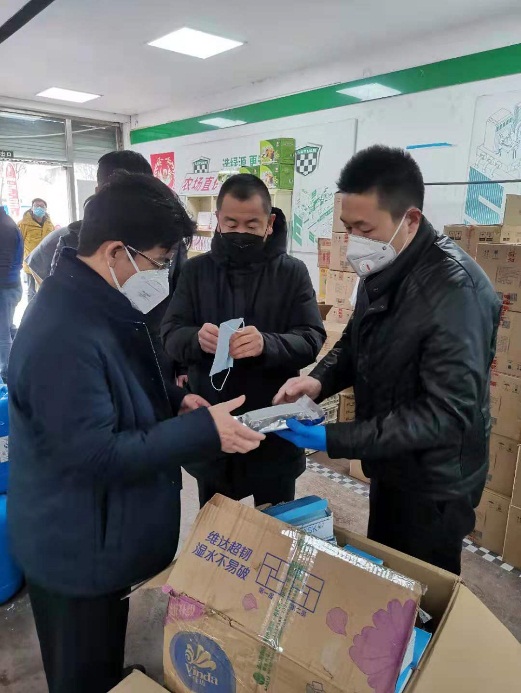 弘扬劳模精神展现劳模风采,劳模精神汇聚奋斗伟力