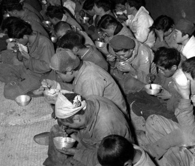 抗美援朝中，中美双方对待战俘的态度，谁文明，谁野蛮？高下立判