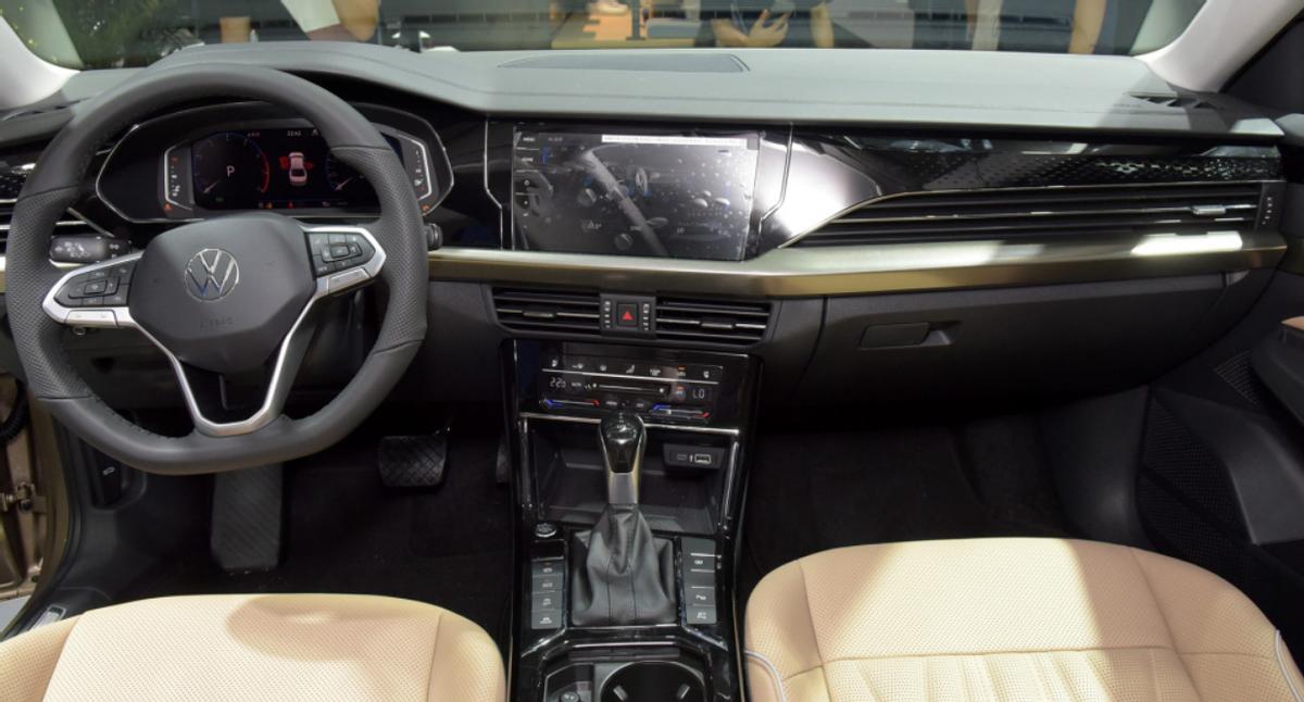 新款帕萨特悬挂,新款帕萨特正式亮相重回巅峰有望