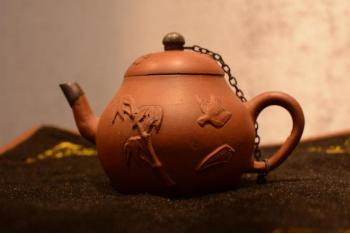 BiiiD东东抢：一壶冲古意，千秋有同心