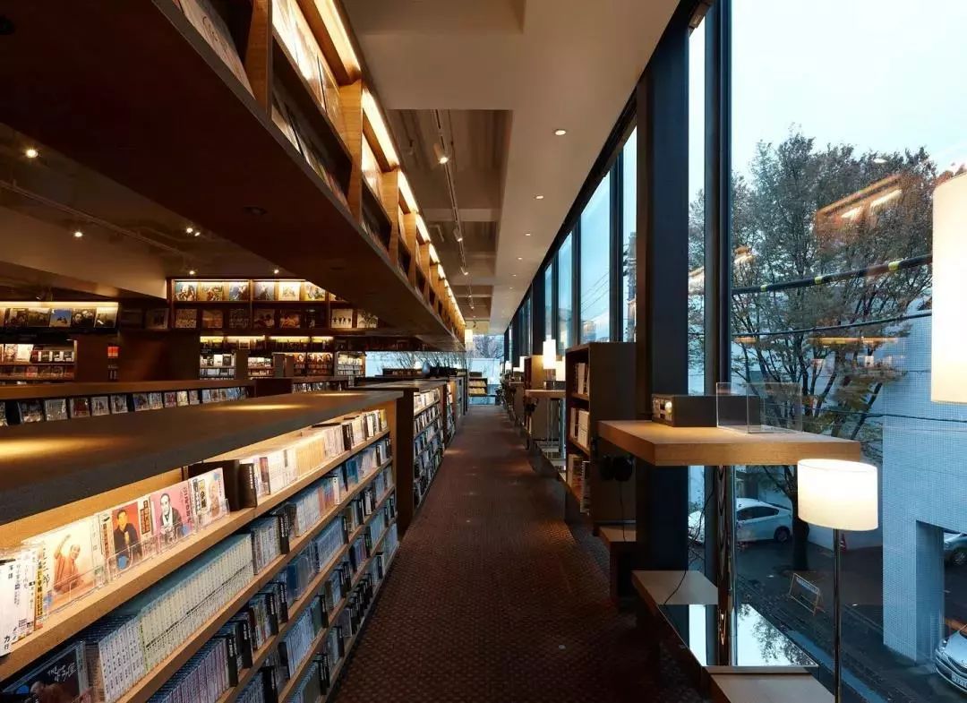 朱正廷去东京旅游,朱正廷东京旅游攻略