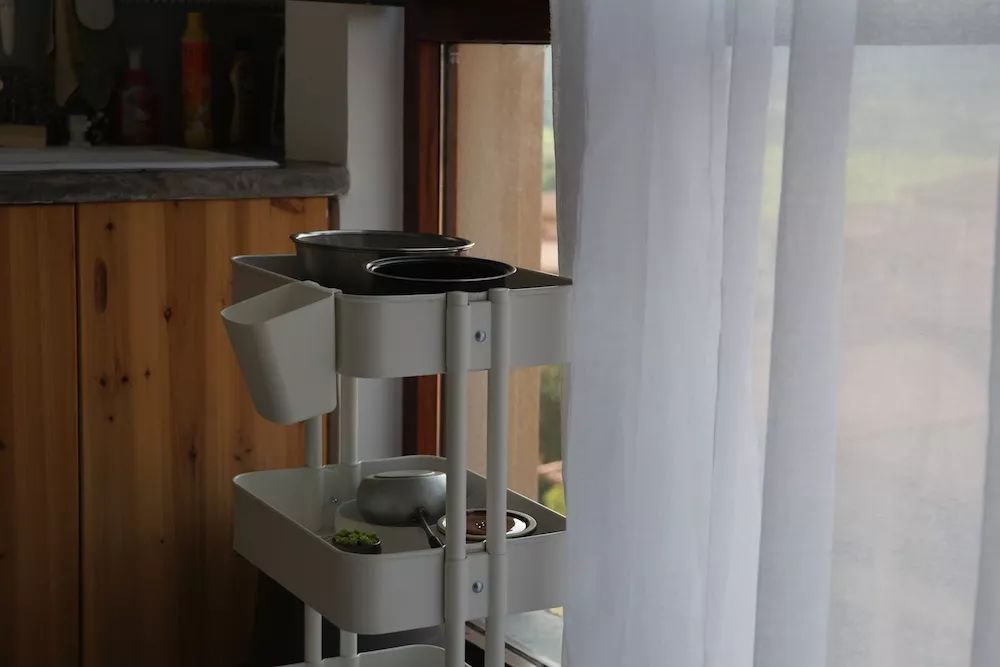 用水泥砌橱柜,用粘土捏一个好看的柜子