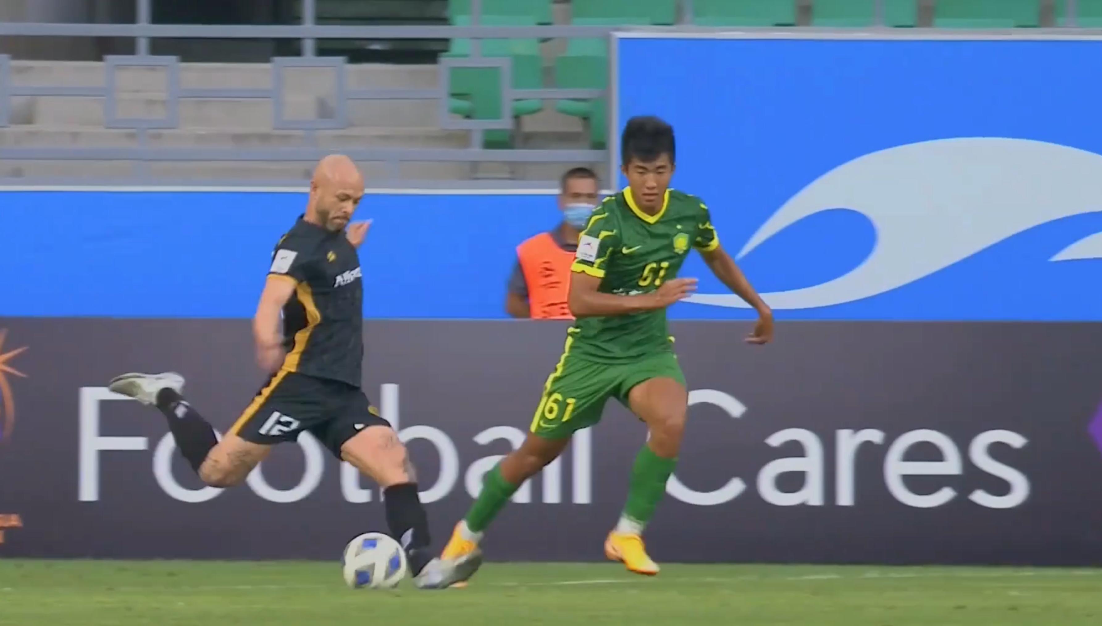 国安1:0进球,国安11场1球锋霸正名