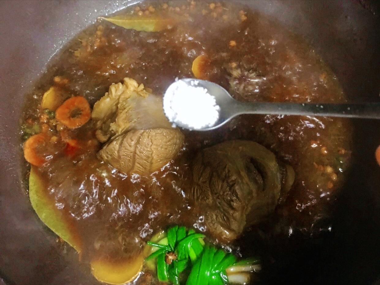 国宴大师家庭版秘制酱牛肉配方,酱牛肉最正宗的做法和配方大全集