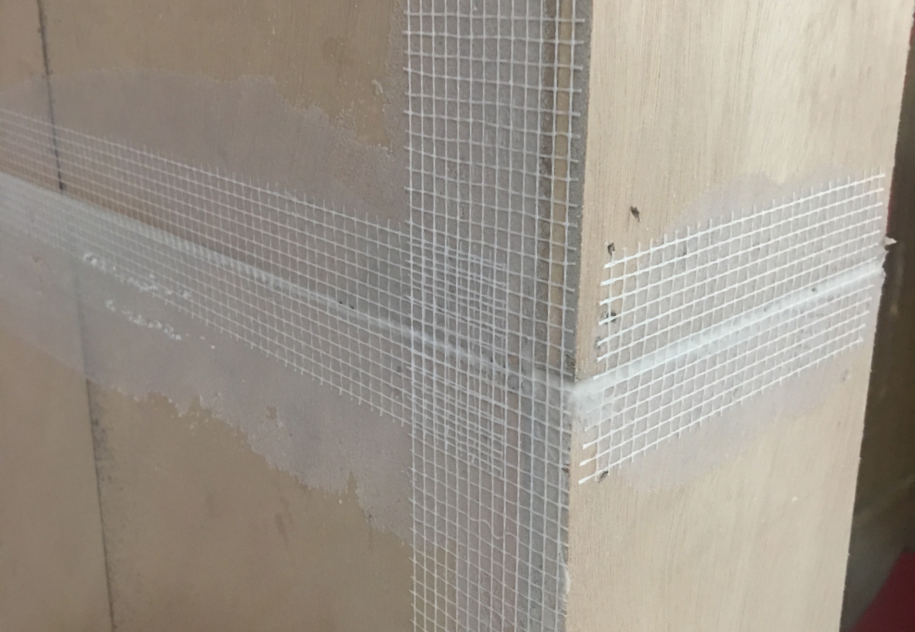 天花板掉皮怎么修补大概多少钱,天花板掉皮怎么办最简单补救方法