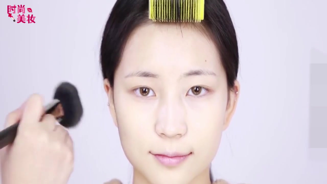 化妆的正确步骤初学者简单视频,化妆技巧初学化妆视频