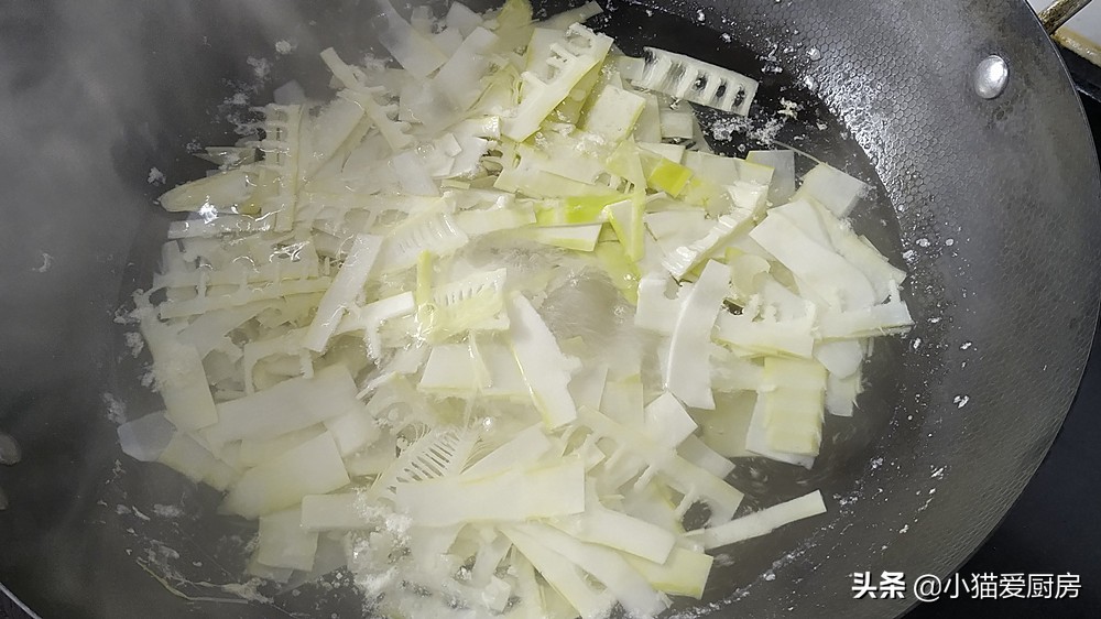 竹笋炒五花肉的最正宗做法,怎么做竹笋炒五花肉好吃