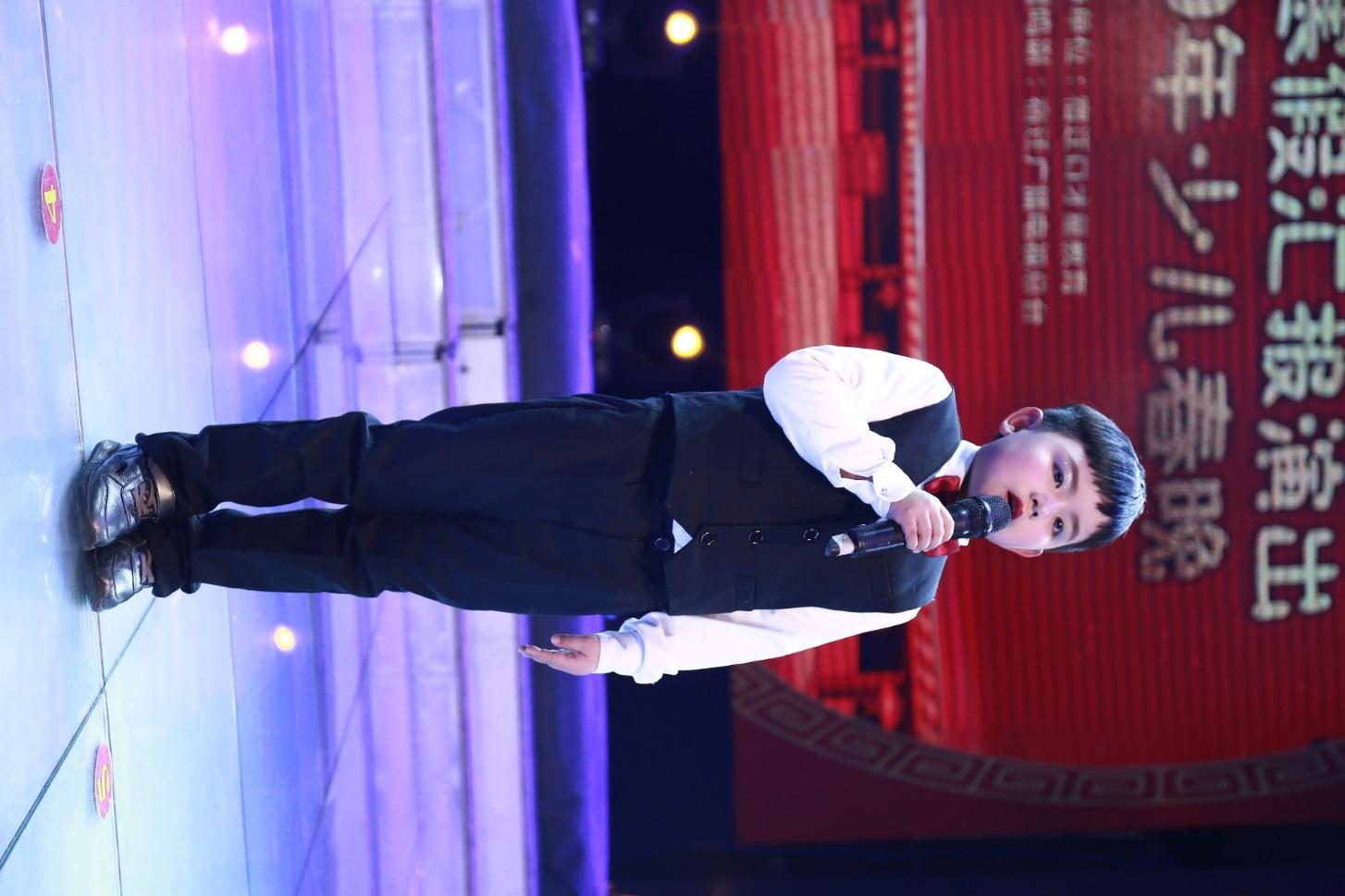 泗洪小主持人口才培训班,宿迁小主持人口才训练视频