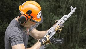 ak和ar哪个更好,ar跟ak谁最厉害