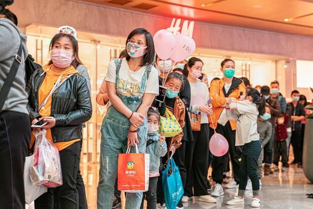 五一期间购物中心,五一消费实体回暖