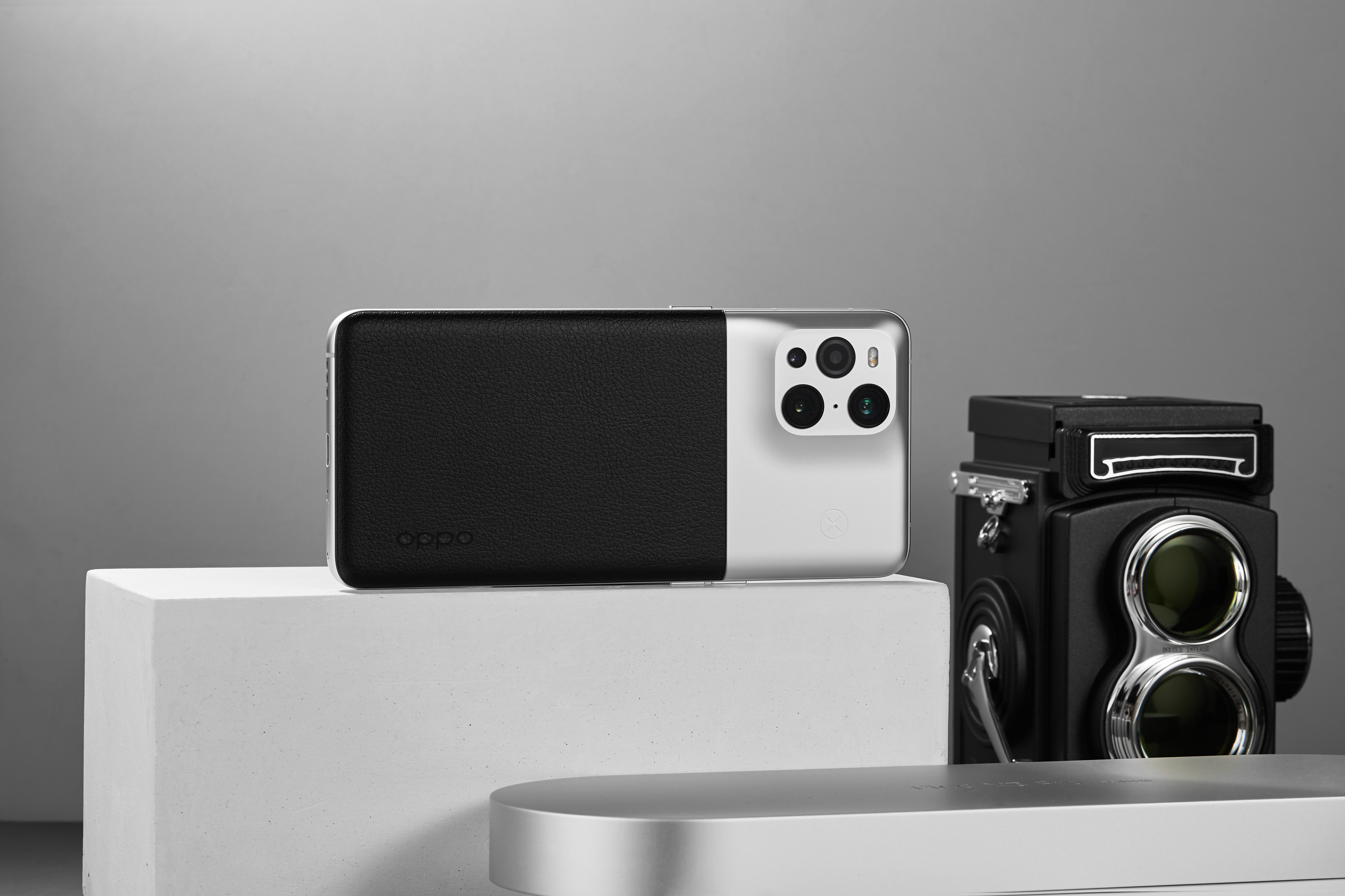 黄牛高价买手机,黄牛加价卖iphone15pro