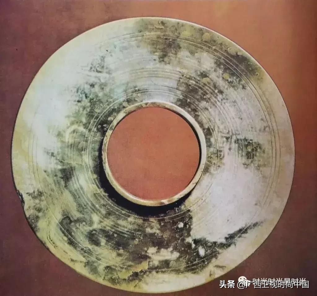 手镯是用石头搞出来的吗,手镯创造灵感