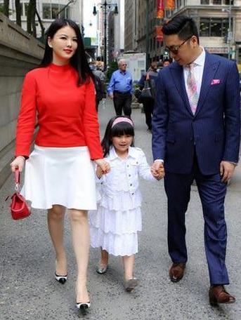 女霸总与穷小伙的爱情,女霸总爱上穷小伙完整版