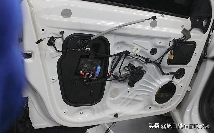 大众斯柯达音响改装9只喇叭,成都斯柯达改装